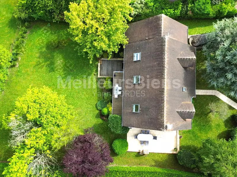 Maison, 209 m²