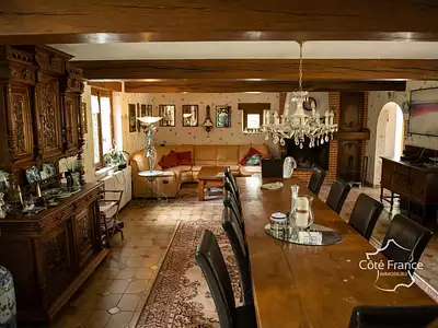 Maison, 250 m²