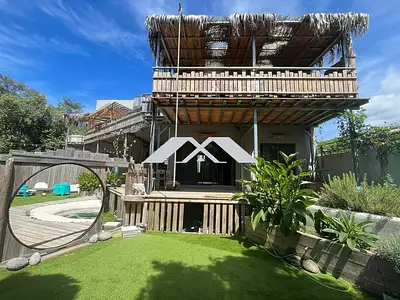 Immeuble, 160 m²