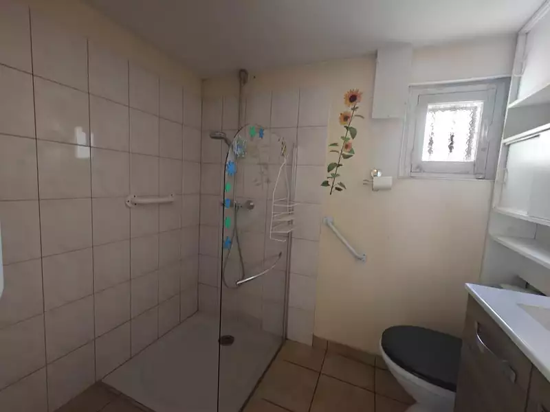 Maison, 163 m²