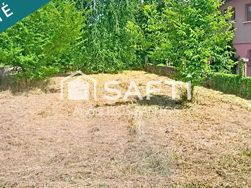 Terrain, 1 313 m²