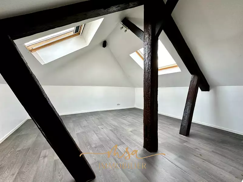Immeuble, 352 m²