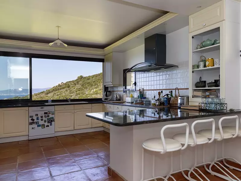 Divers, 410 m²