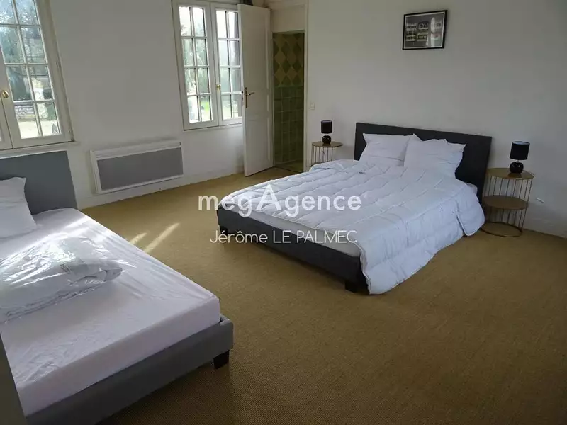 Maison, 180 m²