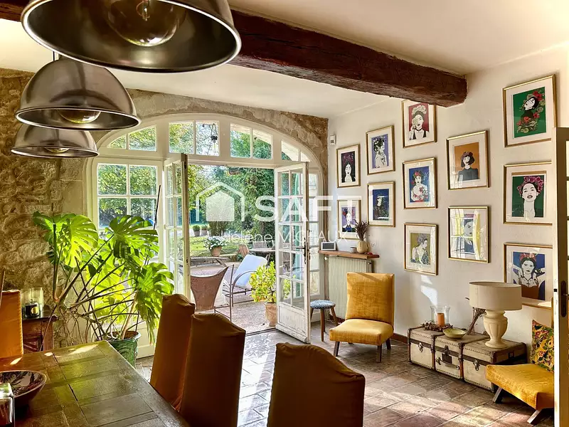 Maison, 632 m²