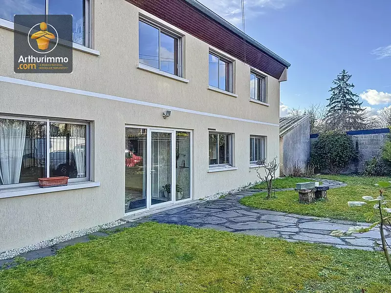 Maison, 236 m²