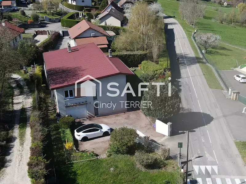 Maison, 182 m²