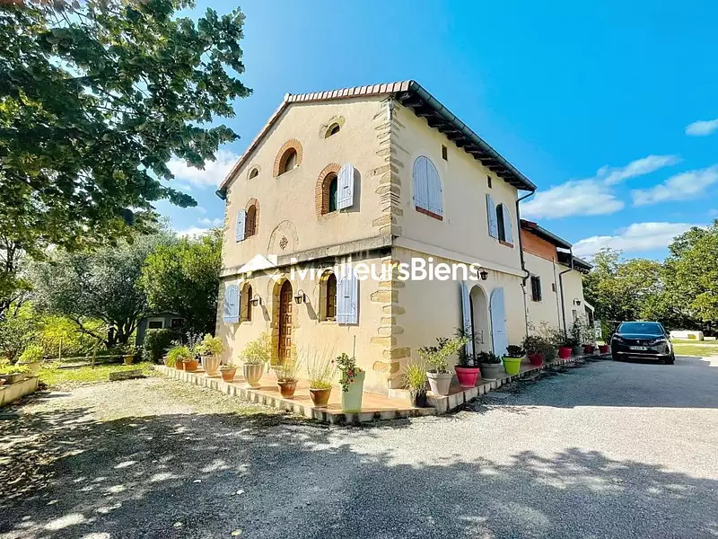 Maison, 208 m²