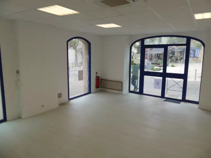 Immeuble, 169 m²