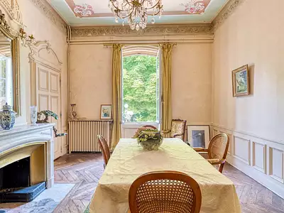 Maison, 345 m²