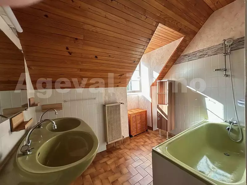 Maison, 148 m²