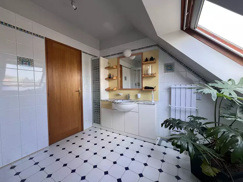 Maison, 260 m²
