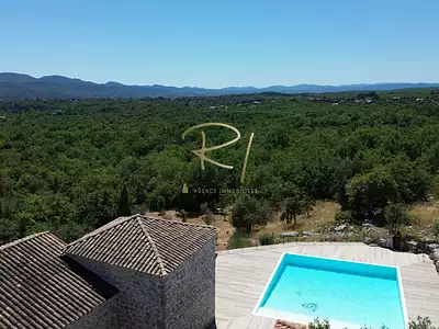 Maison, 267 m²