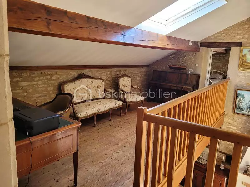 Maison, 245 m²