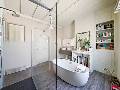 Maison, 235 m²
