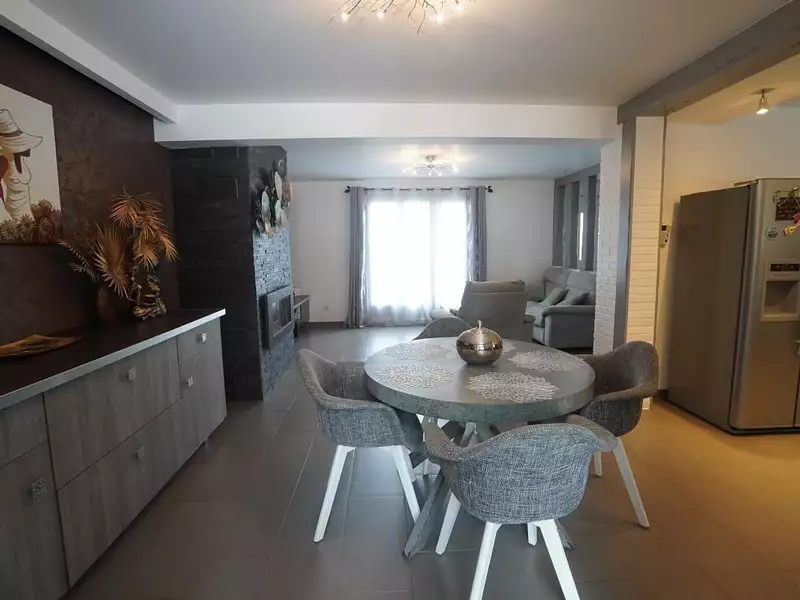 Maison, 111 m²