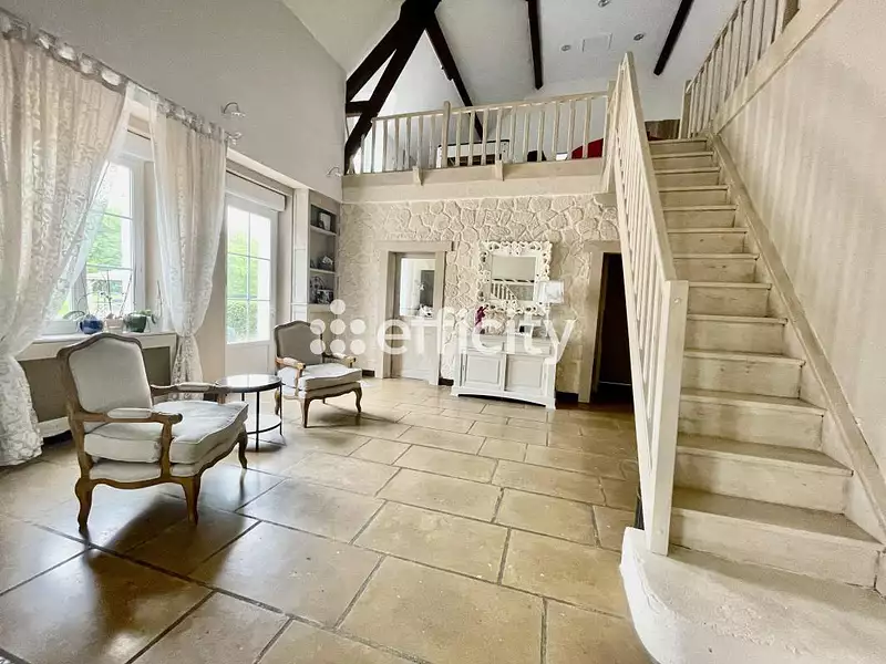Maison, 300 m²