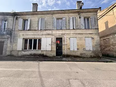 Maison, 240 m²