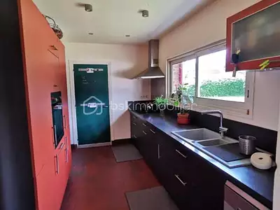 Maison, 148 m²