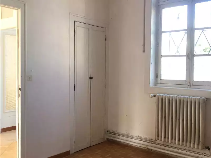 Immeuble, 235 m²