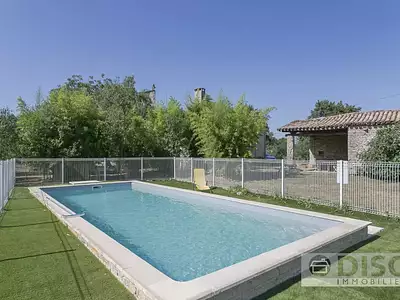 Maison, 248 m²
