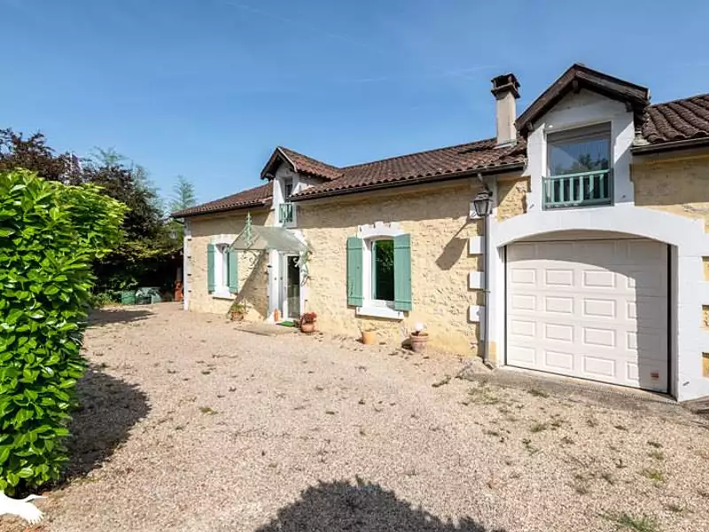 Maison, 218 m²