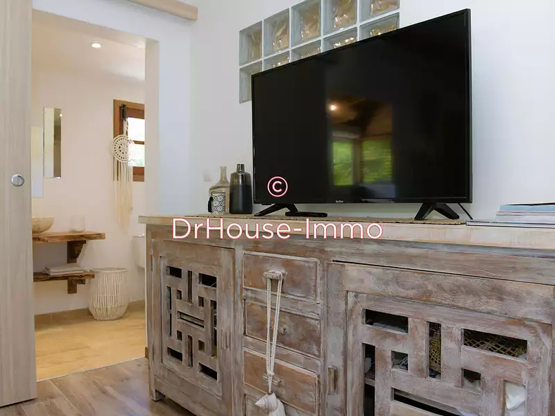 Immeuble, 180 m²