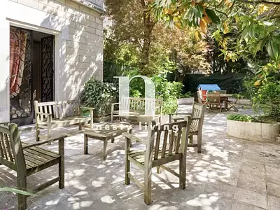 Appartement, 240 m²