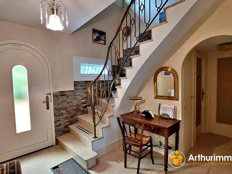 Maison, 180 m²