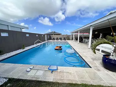 Maison, 202 m²