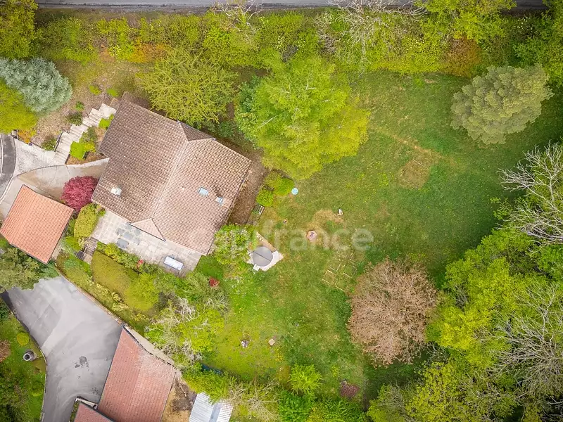 Maison, 180 m²