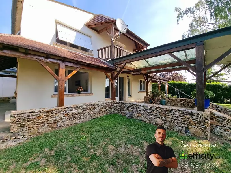 Maison, 260 m²