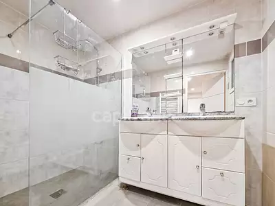 Maison, 272 m²