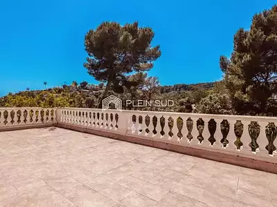 Maison, 280 m²