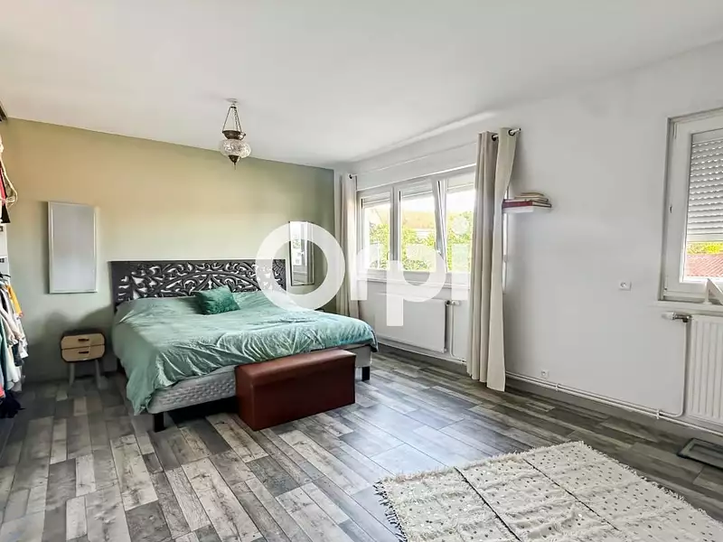 Maison, 99 m²