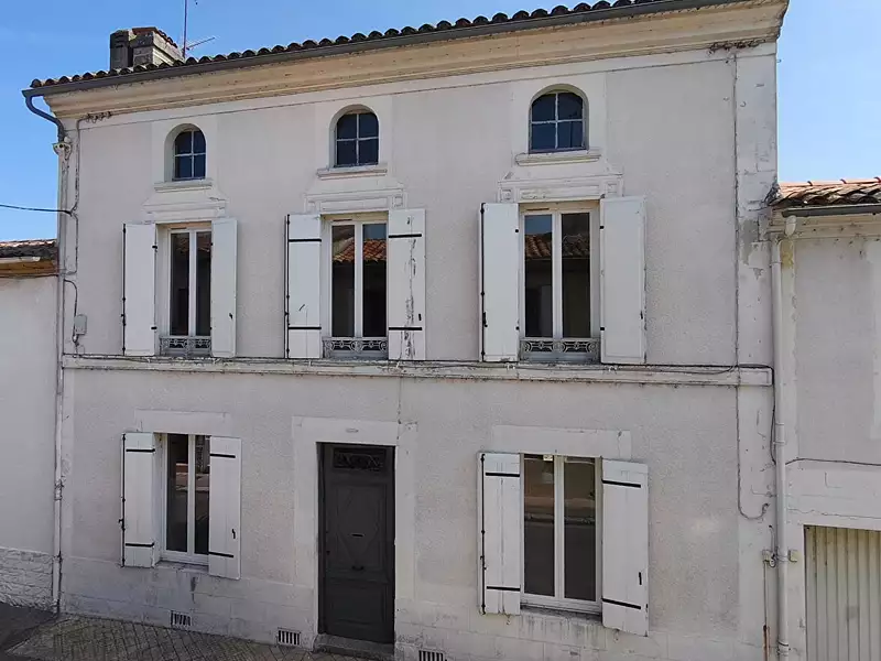 Maison, 120 m²