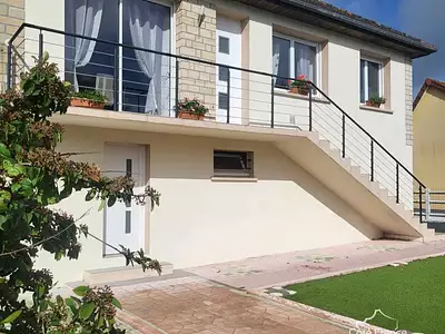 Maison, 195 m²