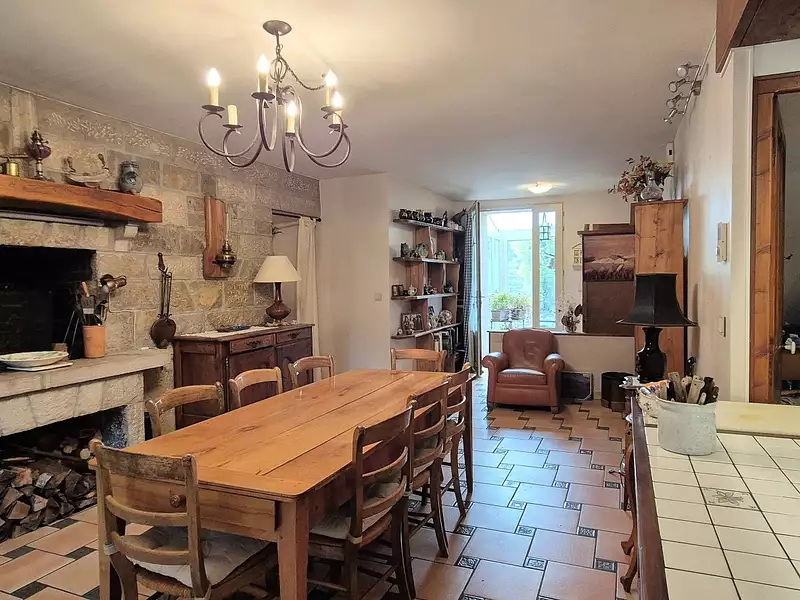 Maison, 390 m²
