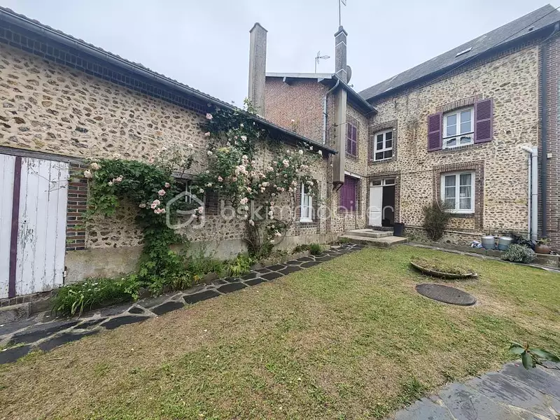 Maison, 170 m²