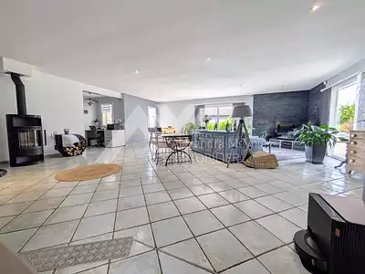 Maison, 176,68 m²
