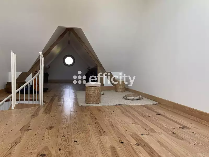 Maison, 145 m²