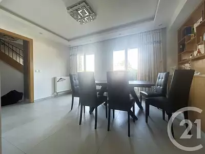 Maison, 145 m²