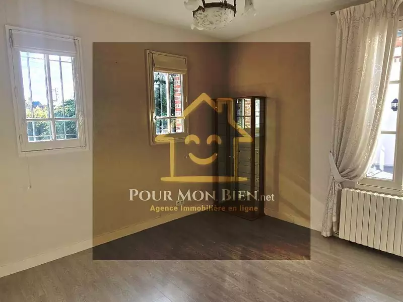 Maison, 300 m²