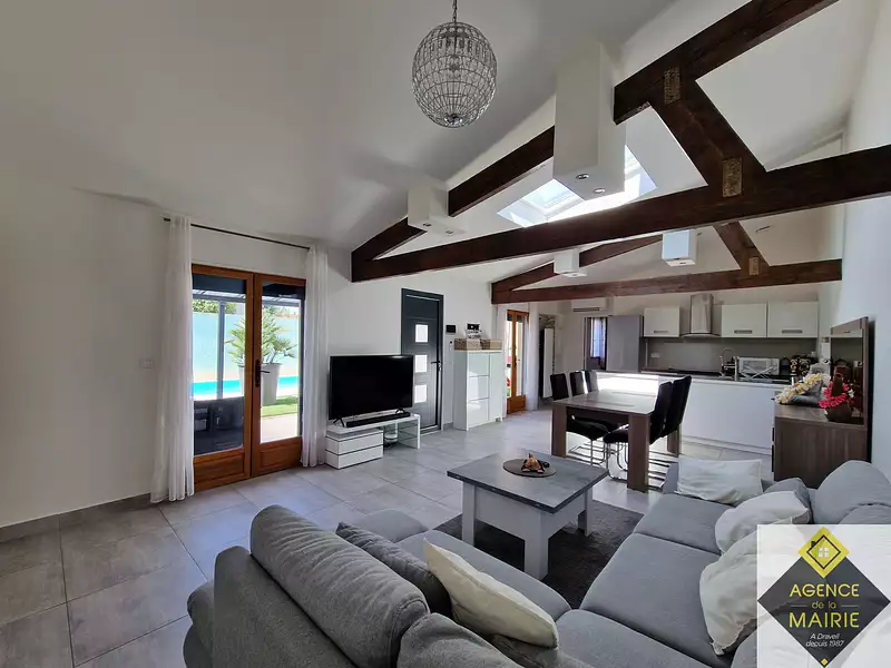 Maison, 107 m²