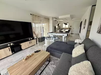Maison, 83 m²