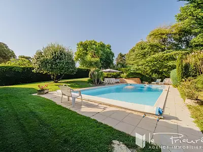 Maison, 191 m²
