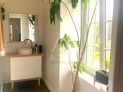 Maison, 250 m²