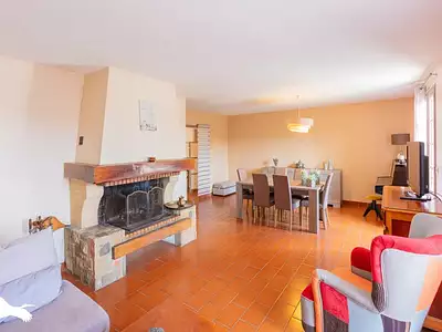 Maison, 163 m²
