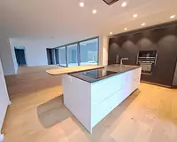Maison, 246 m²