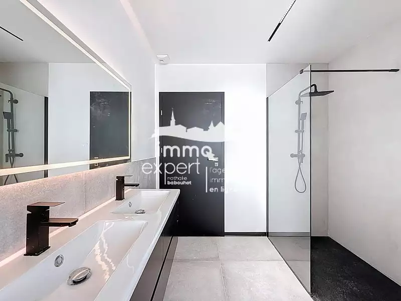 Maison, 145 m²
